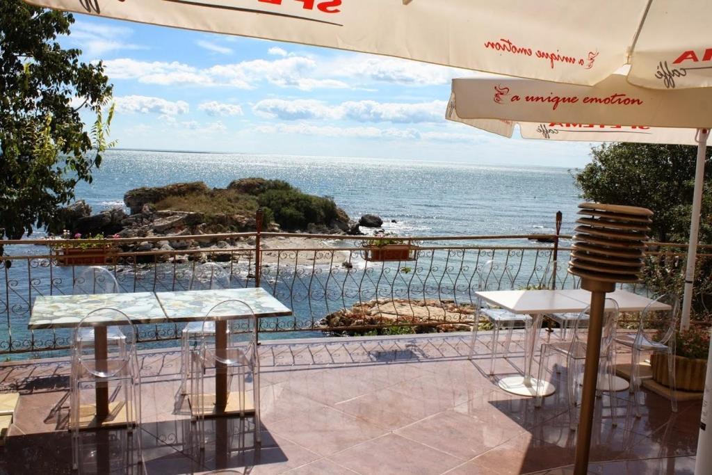 Rusalka Holiday Village Kamen Bryag Exterior photo